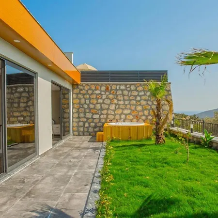 Uzumlu Village 2 Bedroom 7067 别墅 卡尔坎