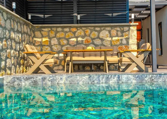 Uzumlu Village 2 Bedroom 7067 Villa