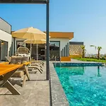 Uzumlu Village 2 Bedroom 7067 *